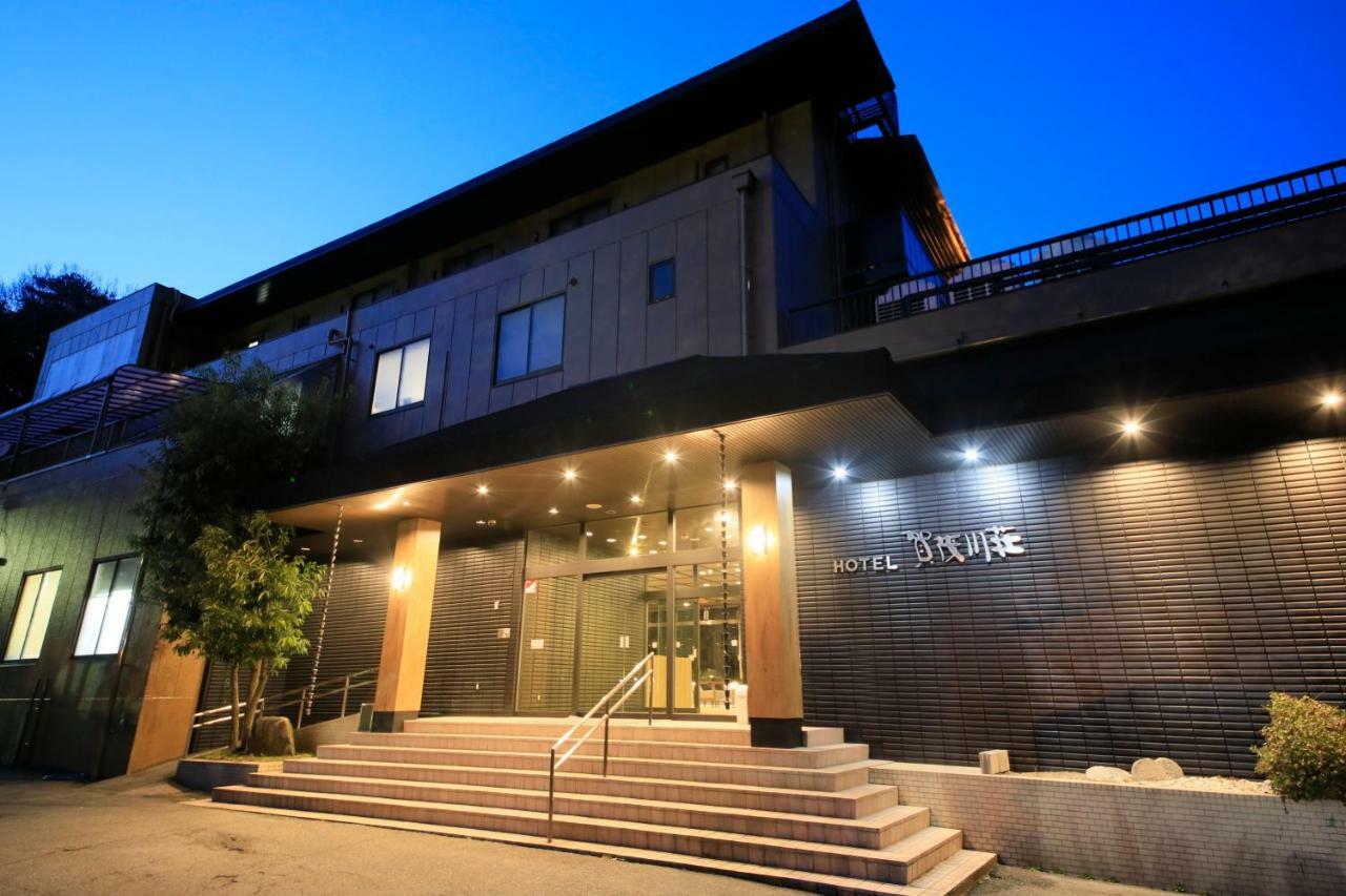 Hotel Kamogawaso Takehara Exteriér fotografie